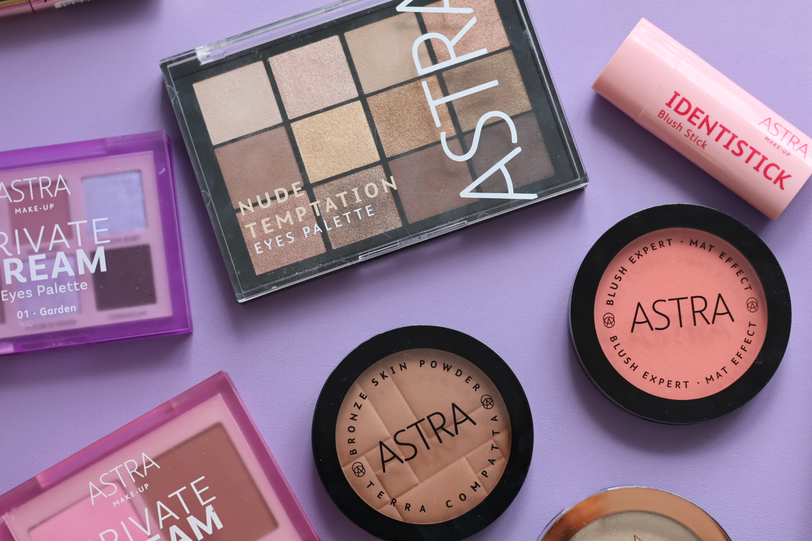 ASTRA Make-Up: İtalyan Kozmetiğinde Kalite ve Erişilebilirlik